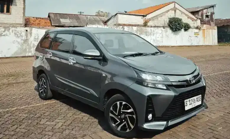 mobil eks taksi blue bird jakarta