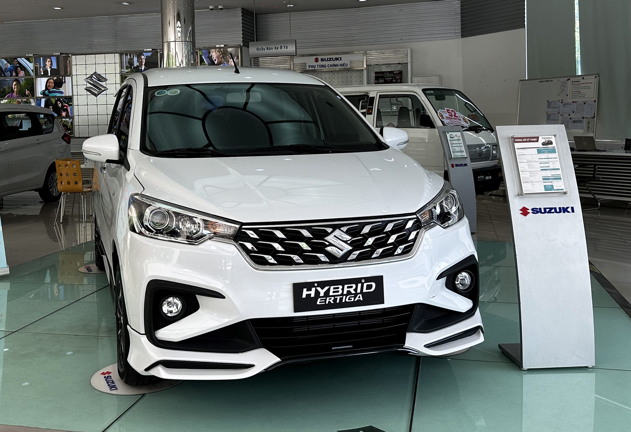 Suzuki All New Ertiga Hybrid Cruise