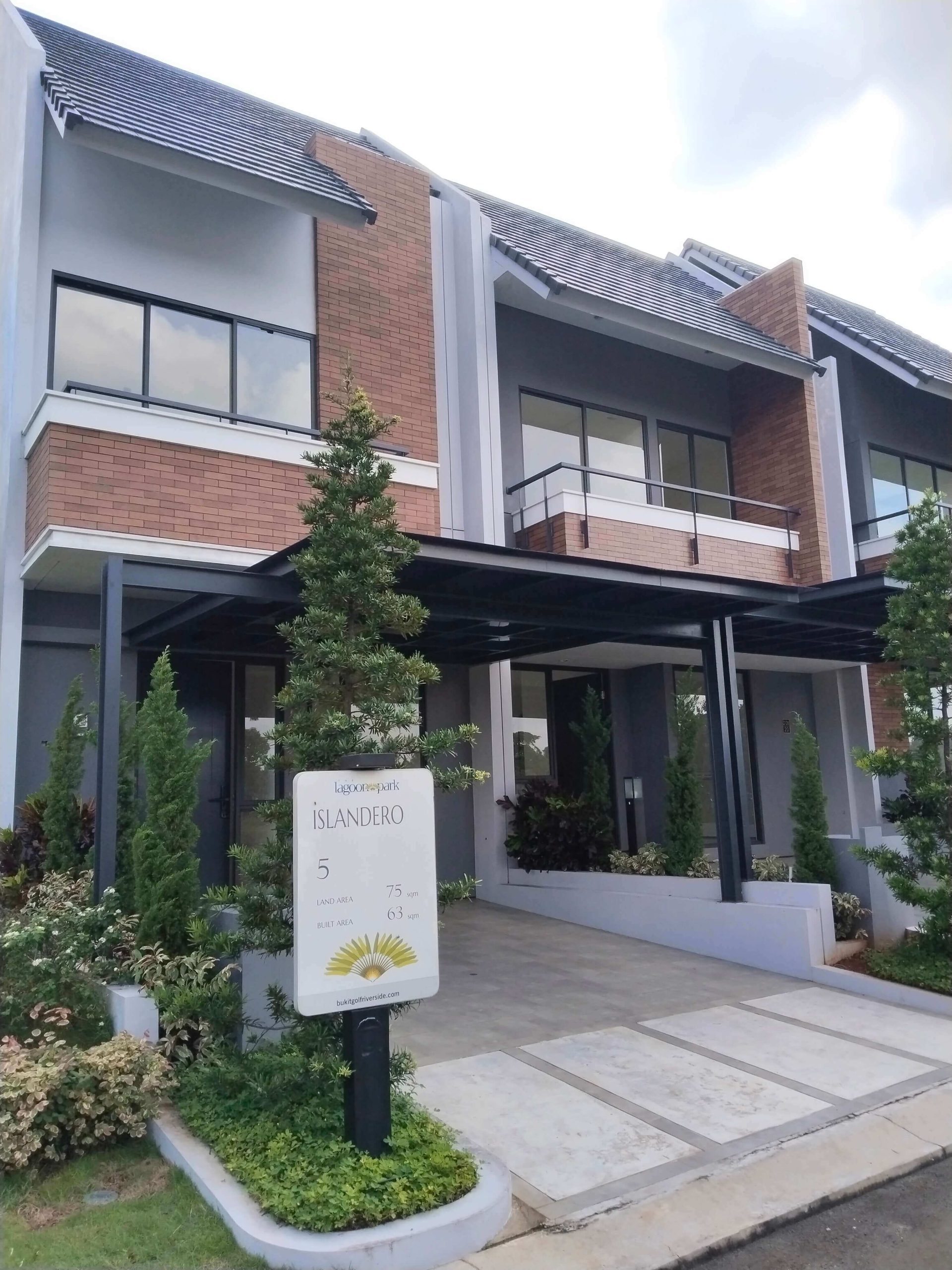 Rumah Tipe Islandero di Cluster Lagoon Park - Bukit Golf Riverside - Image 2