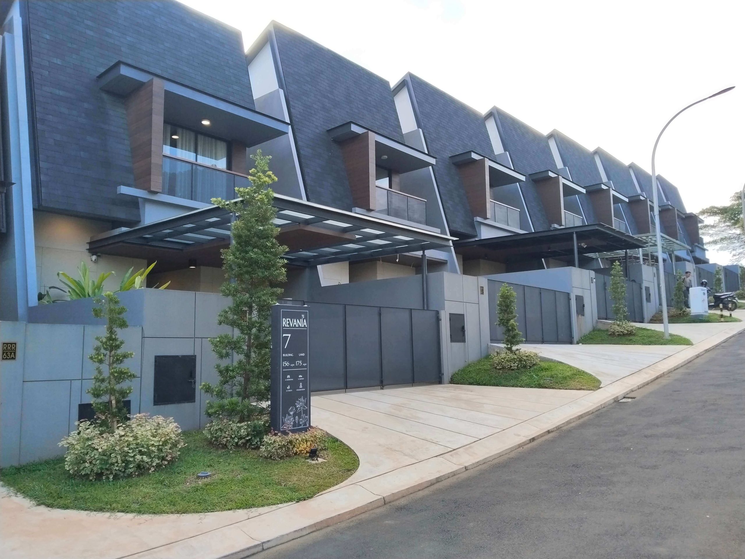 Rumah Tipe Revania di Cluster Lagoon Park - Bukit Golf Riverside - Image 7