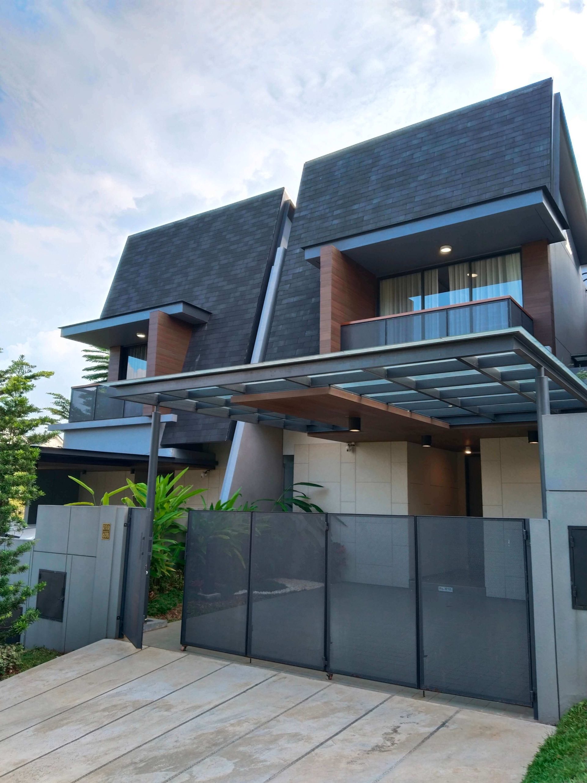 Rumah Tipe Revania di Cluster Lagoon Park - Bukit Golf Riverside