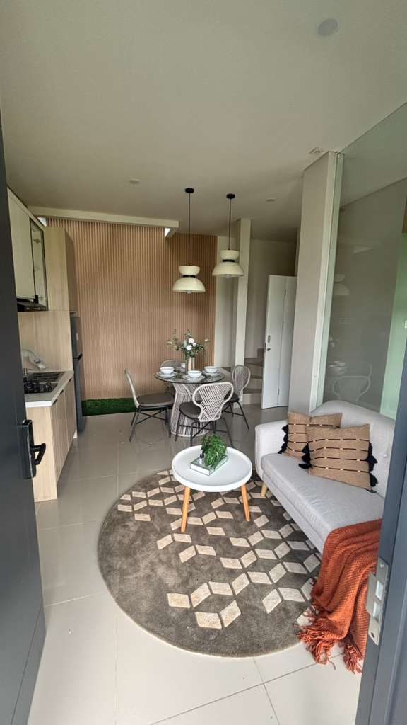 Rumah Tipe Safford Deluxe di Cluster Aurora Synthesis Huis - Cijantung Jakarta Timur - Image 8