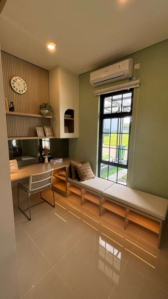 Rumah Tipe Safford Deluxe di Cluster Aurora Synthesis Huis - Cijantung Jakarta Timur - Image 4
