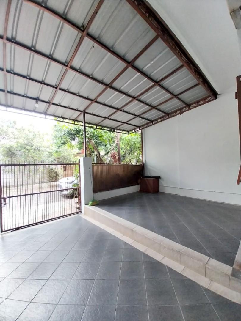Dijual / Disewakan Rumah Siap Huni di Raffles hills Cibubur - Image 2