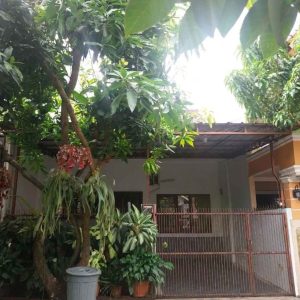 Dijual / Disewakan Rumah Siap Huni di Raffles hills Cibubur