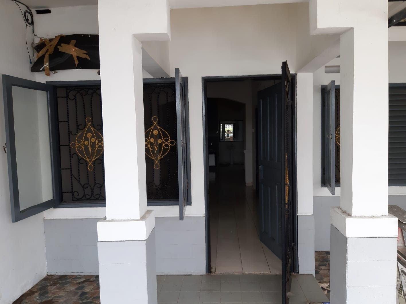 Dijual / Disewakan Rumah di Raffles Hills Cibubur - Image 2