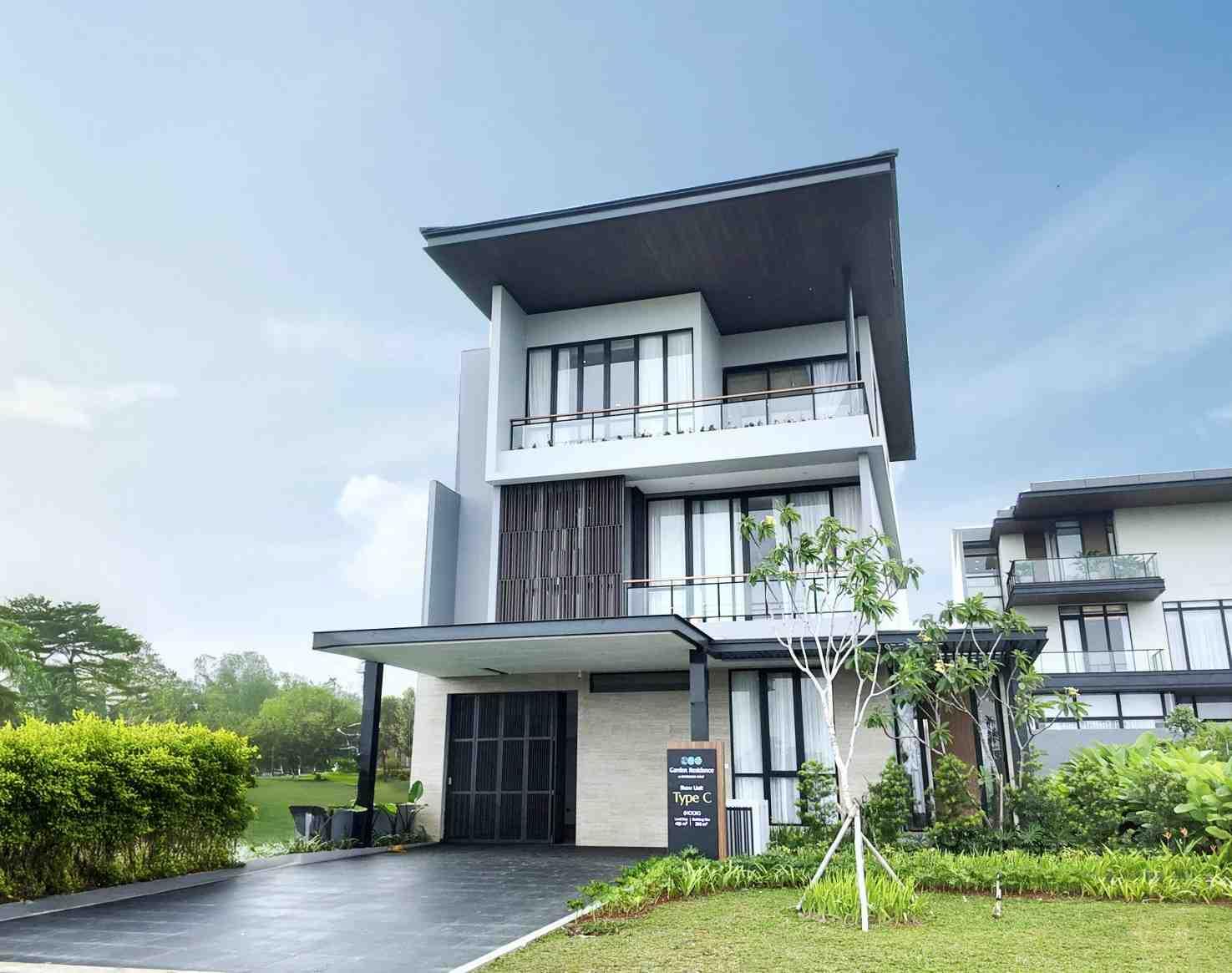 Jual Rumah Baru 3 Lantai Tipe C, Garden Residence
